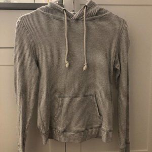 Sweater with Gray and White Stripes with Pocket